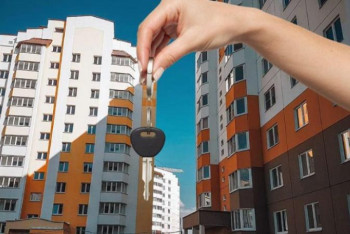 Фотография к новости: «Дипломмен ауылға»: Сырдария ауданында 52 маманға үй берілді