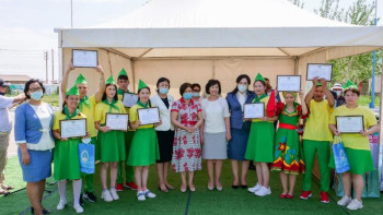 Фотография к новости: «Атамекен» балалар аyылының түлектері оқу грантына ие болды