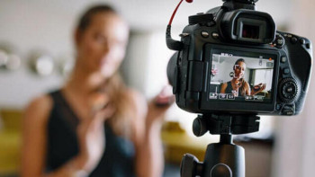 Фотография к новости: Депутат прокуратурадан блогерлер мен вайнерлерді жазалауды сұрады