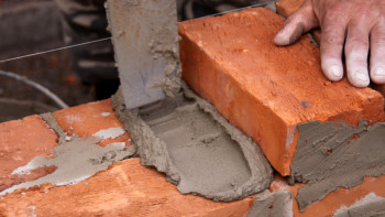 Фотография к новости: «Қаржы орталығы» кәсіпкерлерді жатақхана құрылысына қаржы салуға шақырды