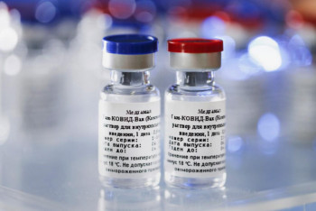 Фотография к новости: Егер салқындату тізбегі бұзылса, вакцина жойылуы керек – Есқалиев