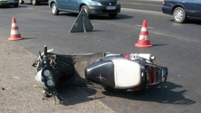 11 жасар бала көз жұмды: Қарағанды облысында мотоциклдегі жасөспірімдерді жеңіл көлік қағып кетті