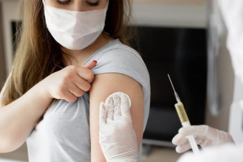 Фотография к новости: Вакцина алған азаматтарға кәсіпкерлерден сыйлықтар ойнатылады