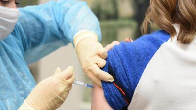 «Спутник V» вакцинасын алған шетелдіктер Украинаға кіре алмайды
