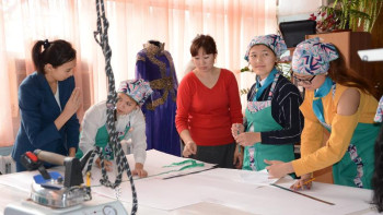 Фотография к новости: Колледждерге мемлекеттік тапсырысты бөлудің жаңа тетігі енгізілді