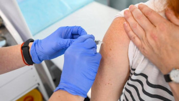 Фотография к новости: Павлодар облысына бөлінген екпенің 54%-ы халыққа салынды