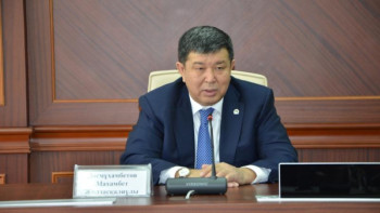 Фотография к новости: Атырау облысының әкімі аймақтың эпиджағдайымен таныстырды