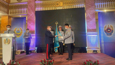 Министр Алматы академиясының түлектеріне сертификаттар тапсырды 