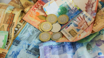 Фотография к новости: Мамин халықтың нақты табысын 5 пайызға өсіретінін айтты