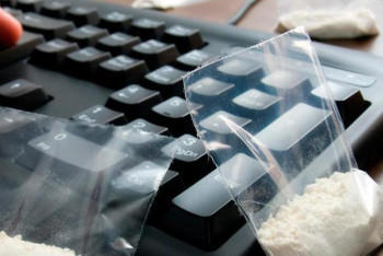 Фотография к новости: Есірткі тарататын 740 сайт бұғатталды – Әмірханов