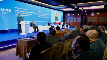 Фотография к новости: Ермекбаев шетелдік әріптестеріне ел әскерінің пандемиямен күрестегі қызметі туралы айтып берді