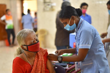 Фотография к новости: Қазақстандық вакциналар үндістандық штамнан қорғай ала ма? Бекшин жауап берді