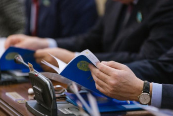 Фотография к новости: Сайлауға түсетіндер төлейтін жарна сомасы белгілі болды