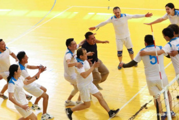 Фотография к новости: Волейболдан журналистер біріншілігінде Қазақпарат жеңіске жетті 