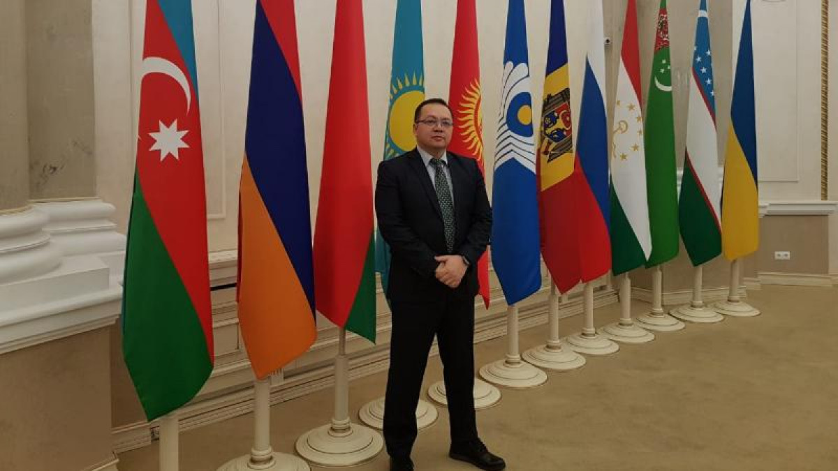 Дипломат Шәмішев: Нағыз дипломат болу өмір бойы оқуды талап етеді