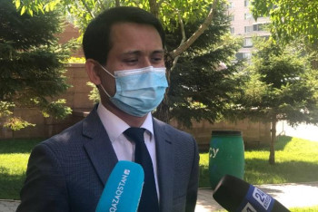 Фотография к новости: Вакцинация паспортының жалған және шынайы екенін ажырату мүмкін емес – Есенбаев