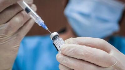 Ахметов вакциналаудың бірінші кезеңін 15 шілдеге дейін аяқтауды тапсырды