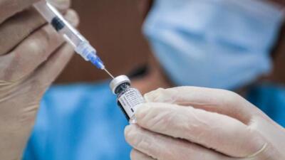 Индонезияда жасөспірімдерге вакцина салына басталды