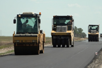 Фотография к новости: Павлодар облысында жол құрылысы бойынша 100-ден астам жоба жүзеге асырылуда