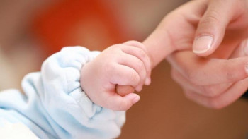 Фотография к новости: Баланың туылуына және күтіміне байланысты жәрдемақыны кез келген ХҚКО рәсімдей алады