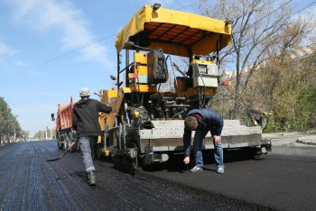 Фотография к новости: Биыл Қостанай облысында 227 шақырым жол жөнделеді