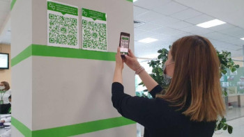 Фотография к новости: Енді ХҚКО-ға жүгінген азамат шағымын QR-код арқылы қалдыра алады