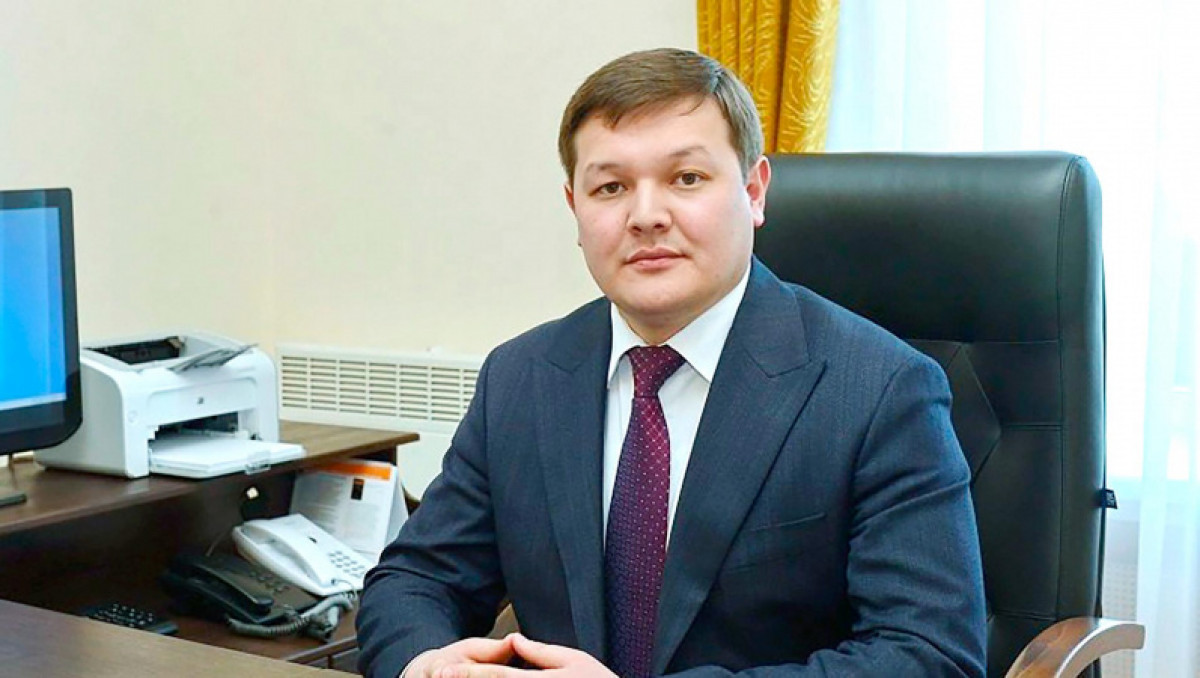 Асхат Оралов Ақпарат және қоғамдық даму вице-министрі қызметінен босатылды