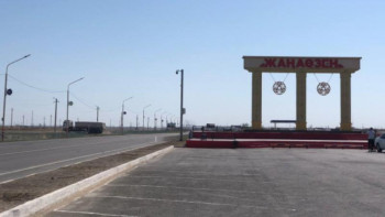 Фотография к новости: Індеттің алдын алу – вакцинация. Жаңаөзендегі ұжымдар эпидемиологтармен кездесті