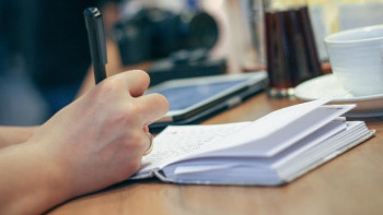 Фотография к новости: Ауыл әкімін сайлау: Байқаушының жұмыс блокноты әзірленді - Төлеген Күнәділов