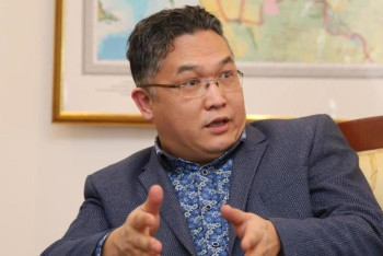 Фотография к новости: Расул Жұмалы: Халықтың өзін-өзі басқару жүйесін дамыту тұрғысынан бүгін тарихқа енетін күн болды