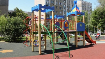 Фотография к новости: Алматының Бостандық ауданында 300-ден астам аула жөндеуден өтті