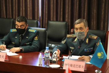 Фотография к новости: Ауғанстан мен Ирак – ШЫҰ Қорғаныс министрлерінің назарында