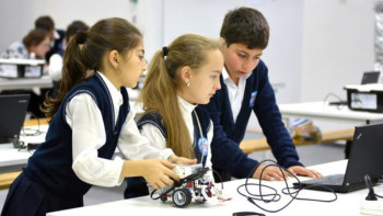 Фотография к новости: Болашақтың мектептері қандай болуы керек?