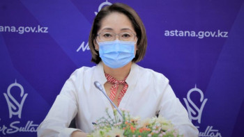 Фотография к новости: Елорданың бас санитарлық дәрігері КВИ-ді кімдер жиі жұқтырғанын айтты