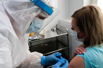 Фотография к новости: Жамбыл облысында тұрғындардың жартысынан көбі екпе алған – Қалиев