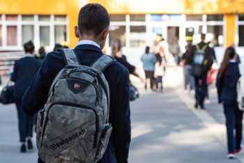 Фотография к новости: Аймағамбетов мектептер қашаннан бастап 12 жылдық оқытуға көшетінін айтты