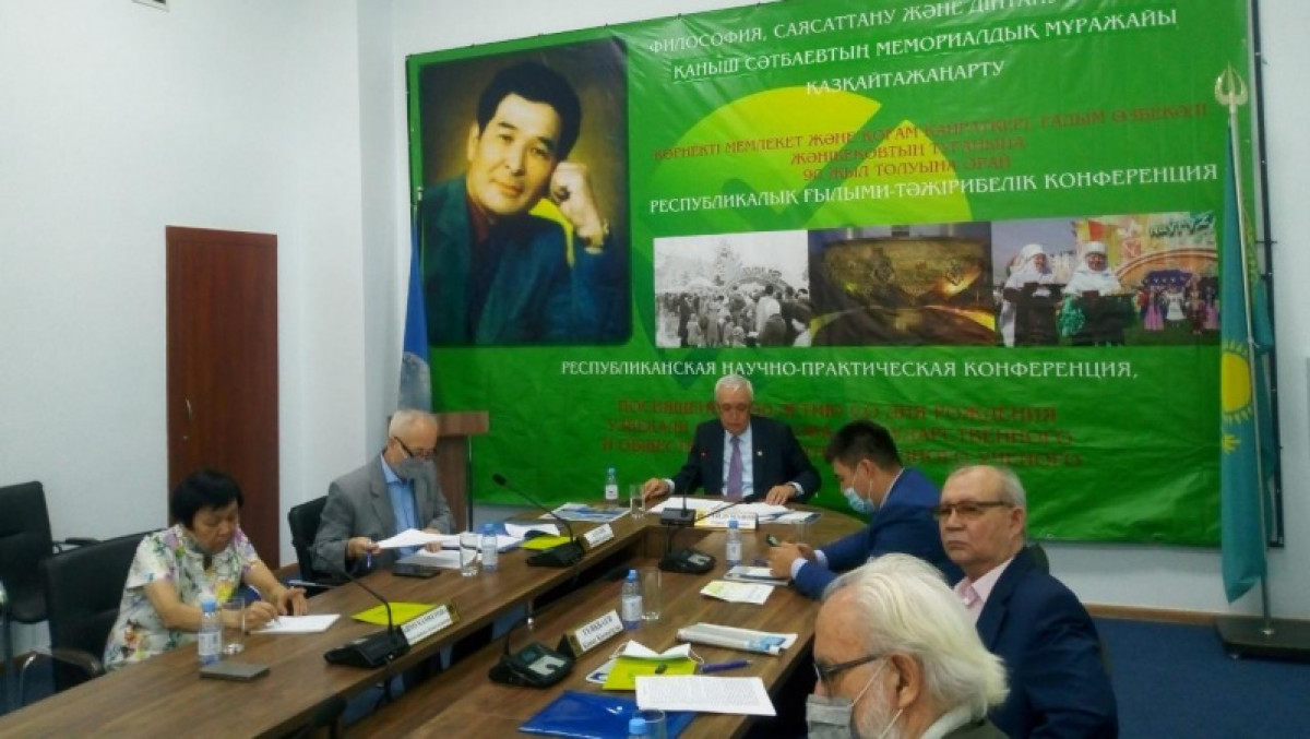 Депутат Түркістанға Өзбекәлі Жәнібековтің ескерткішін қоюды ұсынды