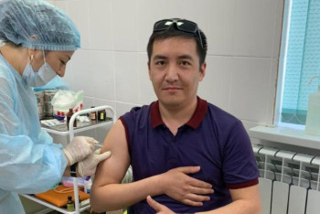 Фотография к новости: Қызылордалық зауыт қызметкерінің 99%-ы вакцина салдырды