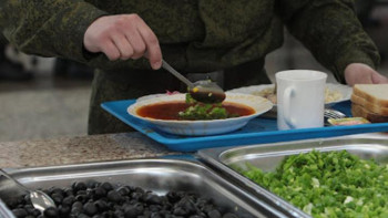 Фотография к новости: Жылқы еті, шұбат пен қымыз. Тапашев әскерилердің рационы қалай өзгеретінін айтты