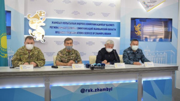 Фотография к новости: Жамбылдағы жарылыс: Министр апат кезінде жоғалып кеткендер туралы айтты