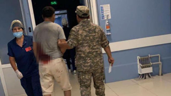 Фотография к новости: Жазылып кетесіздер. Цой зардап шеккен әскерилердің жағдайын білді