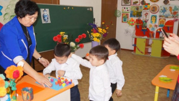 Фотография к новости: Еңбек пәні мұғалімдерінің айлығы көбейе ме?