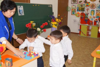 Фотография к новости: Еңбек пәні мұғалімдерінің айлығы көбейе ме?