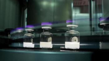 Фотография к новости: ДДСҰ-да тіркелген вакциналарды тезірек сатып алу қажет – Тоқаев