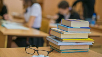 Фотография к новости: Ауыл мектептерін жан басына қаржыландыру 2023 жылы басталады – Аймағамбетов