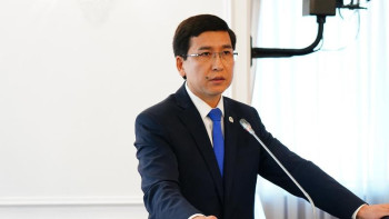 Фотография к новости: Университеттер оқытушыларының жалақысын көтермесе, гранттарынан айырылуы мүмкін