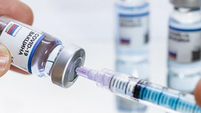 Вакцина салдырған елордалықтар арасында екі бөлмелі пәтер ойнату жалғасады