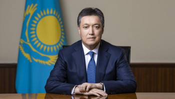 Фотография к новости: Жалақыны көтеруге, жеке сектордың үлесін ұлғайтуға ерекше назар аударылады – Мамин