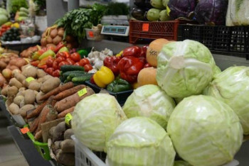 Фотография к новости: Сәбіз 122 теңгеге арзандады. Вице-министр қандай өндімдердің бағасы арзандағанын айтты