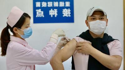 Коронавирус: Қытайда халықтың 80%-ға жуығы иммундалды